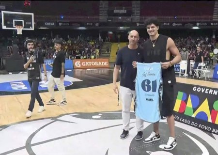 Jokic protagoniza confusão em derrota e eliminação dos Nuggets; vídeo