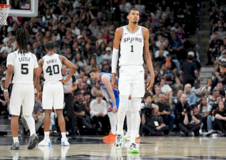 Wemby acerta cesta do meio da quadra, e Spurs vencem OKC no Jogo 4 pela final do Oeste