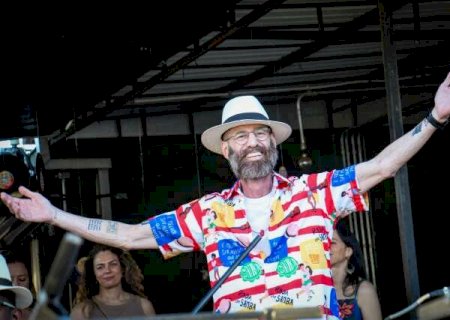 Vel&oacute;rio em vida de advogado com c&acirc;ncer vira celebra&ccedil;&atilde;o da exist&ecirc;ncia