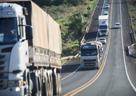 Transportadora &eacute; condenada por rotina de at&eacute; 12 horas ao volante
