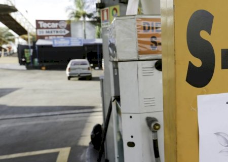 Rússia lidera venda de diesel ao Brasil durante guerra no Irã