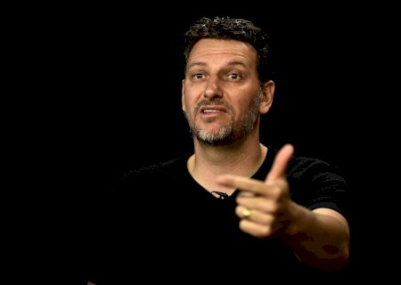 Elano detalha desafios na base do Santos, revela visita a Robinho e diz: "Neymar não está feliz"