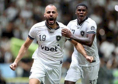 Botafogo empata no fim e estraga despedida de Hulk no Atl&eacute;tico
