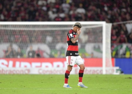 Carrascal, do Flamengo, pede desculpa por expulsão contra o Palmeiras: "Coração partido"