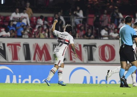Análise: fim do jejum de vitórias dá tranquilidade para Dorival pensar no futuro do São Paulo