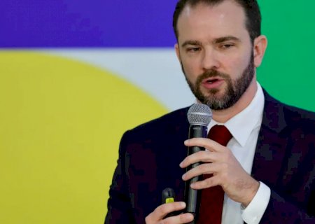Desenrola 2.0 renegocia quase R$ 1 bilhão em dívidas, diz Durigan