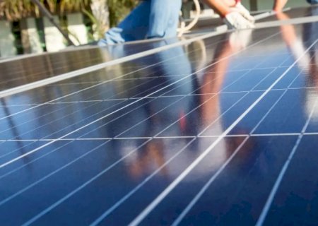 Energia solar supera R$ 300 bilhões em investimentos