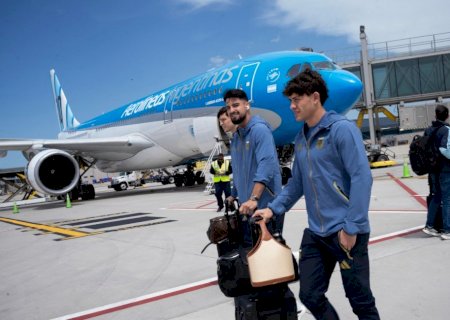 Seleção da Argentina chega aos EUA para a Copa do Mundo