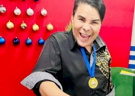 Morre aos 83 anos D&aacute;cio Corr&ecirc;a, nome das colunas sociais de Campo Grande