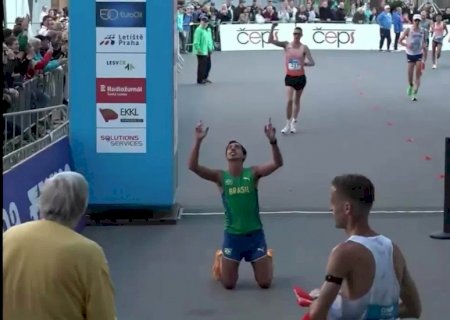 Caio Bonfim conquista prata em etapa do Circuito Mundial de marcha atlética
