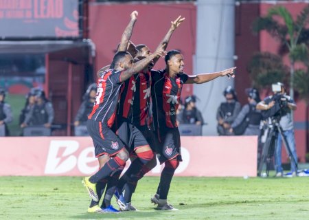 Vitória quebra escrita contra o Flamengo e volta às oitavas da Copa do Brasil após quatro anos