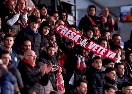 Rayo Vallecano supera guerra entre torcida e presidente por primeira taça europeia