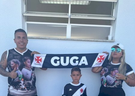 "Tio, eu vou fazer": Jogador de nove anos desenha jogada, e Vasco faz golaço no futsal; veja vídeo