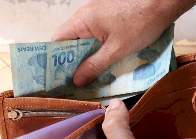 Veja lista dos maiores e menores sal&aacute;rios pagos em MS