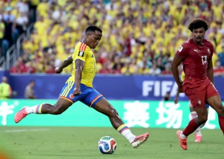 Col&ocirc;mbia segura Portugal, termina em 1&ordm; no Grupo K e avan&ccedil;a invicta