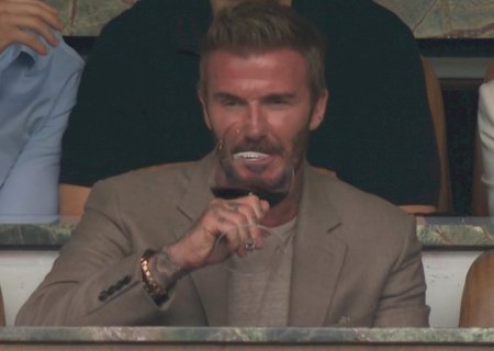 Beckham fatura milhões com propagandas nas pausas de hidratação da Copa; entenda