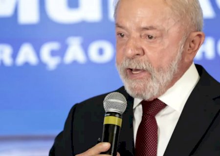 A pedido de Lula, ministro da Defesa irá à Venezuela na próxima semana
