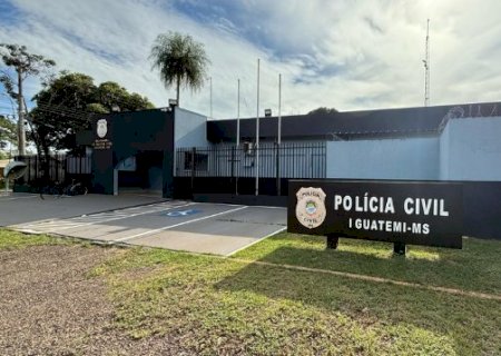 Mulher &eacute; presa suspeita de matar companheiro a facadas durante briga