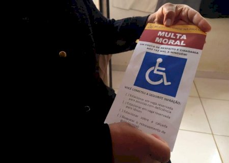 Falhas de acessibilidade levam centro comercial a virar alvo de inqu&eacute;rito