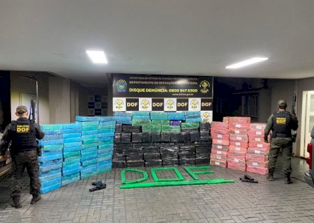 SUV furtada escondia 2 toneladas de maconha avaliadas em R$ 4 milh&otilde;es