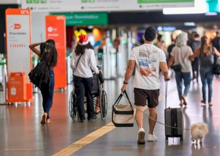 Setor de servi&ccedil;os recupera perdas e volta a crescer em abril, aponta IBGE