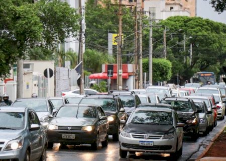 Nova lista do Detran suspende 506 CNHs e aplica 146 outras puni&ccedil;&otilde;es