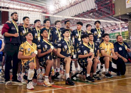 Voleibol define mais cinco campe&otilde;es da fase metropolitana