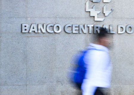 Mercado eleva projeção de inflação e vê Selic em 14% ao ano em 2026
