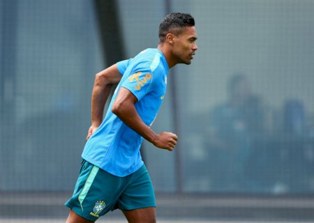 Escalação da Seleção: Ancelotti indica Danilo e Alex Sandro nas laterais para estreia na Copa