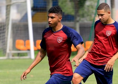 Éderson e mais dois: time da 4ª divisão de SP rivaliza com grandes e tem três revelados na Copa
