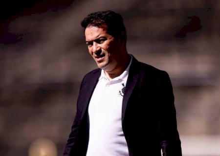 Paz explica proposta feita pelo Corinthians a Memphis: "Contrato bem diferente do que é o atual"