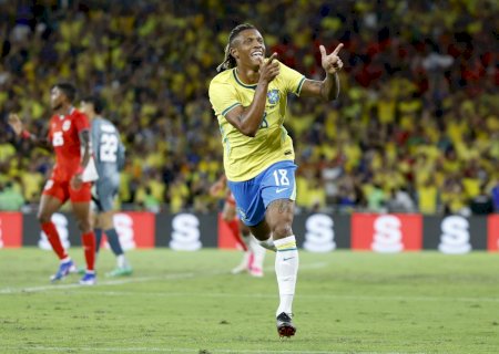 Palmeiras oferece cerca de R$ 120 milhões e Naves ao Botafogo para contratar Danilo