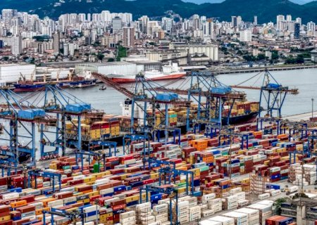 Empresas afetadas por tarifaço terão acesso a socorro de R$ 18,5 bi
