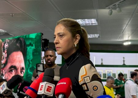 Leila diz que Palmeiras mantém contatos com Botafogo por Danilo: "O interesse continua"