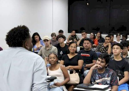 Cursinho pr&eacute;-vestibular da prefeitura vai liberar 250 vagas nesta semana