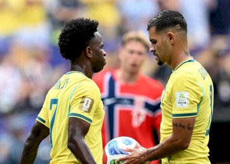 Romário desabafa sobre gol perdido por Endrick e critica Vini Jr: "Pega a p... da bola e bate o pênalti"