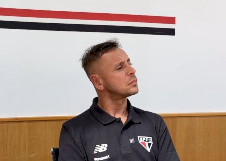 Calleri, atraso nos salários, saídas e reforços: Rafinha planeja futuro do São Paulo em nova função