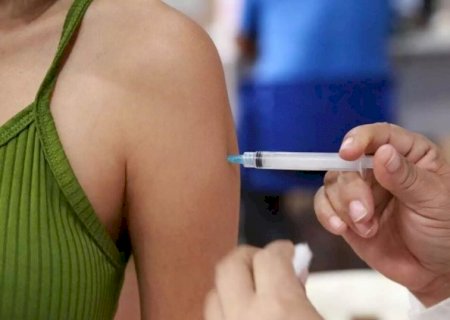 Duas unidades abrem neste s&aacute;bado para quem precisa atualizar vacinas