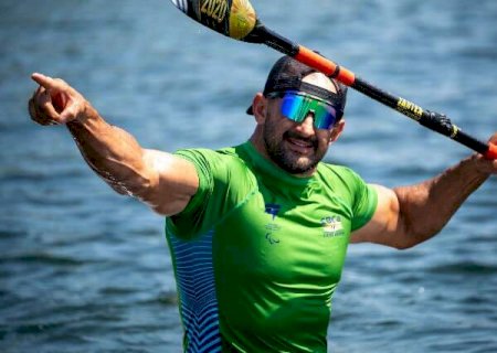 Fernando Rufino busca medalhas em 2 provas da Copa do Mundo de Paracanoagem