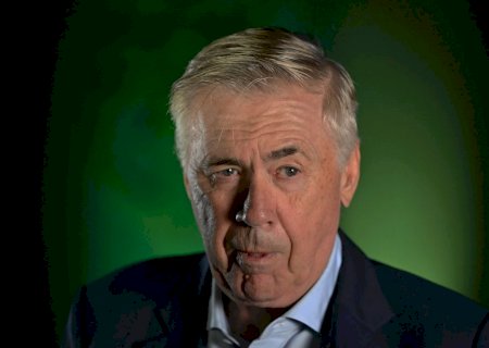 Ancelotti admite erros na Copa e encerra ciclo de veteranos: "Ideia é botar uma nova geração"