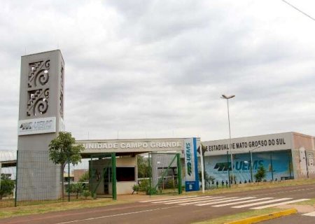 UEMS abre 360 vagas para cursos on-line de idiomas no segundo semestre