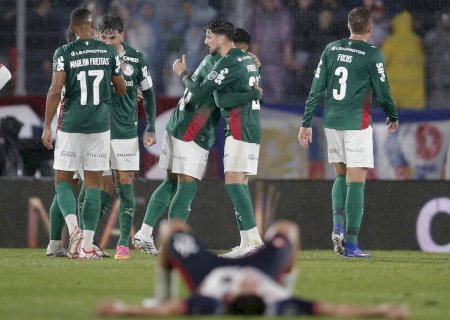 Análise: Palmeiras sabe sofrer, vence com cara de Libertadores e vai às quartas pela 14ª vez