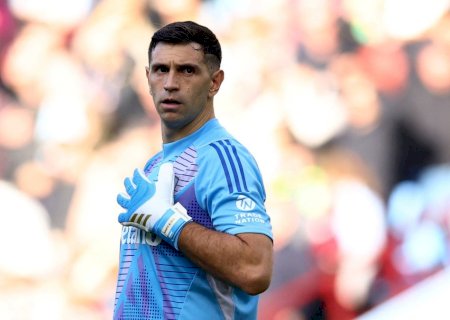 Chelsea negocia a contratação do goleiro argentino Dibu Martínez