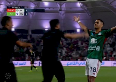 Cruzeiro anuncia João Costa, ex-Corinthians e Roma