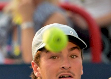 João Fonseca destaca erros em eliminação diante de top 10: "Joguei supermal"