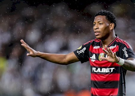 Flamengo vai contratar substituto para Plata? Saiba os planos da diretoria