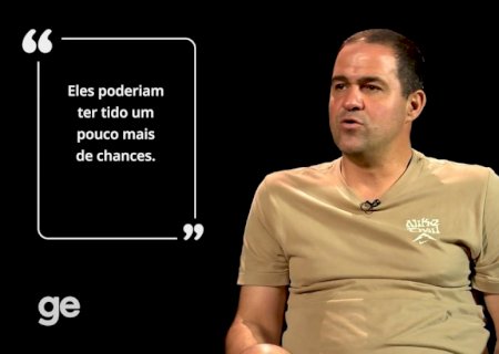 André Jardine estreia neste sábado nos Emirados Árabes em time com 13 brasileiros; veja lista