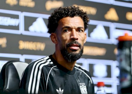Vozinha é apresentado pelo Colo Colo: "Nunca imaginei isso. Que amanhã seja um grande dia"