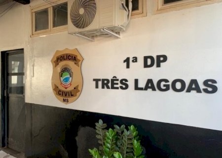 Suspeito avan&ccedil;a com faca e &eacute; morto a tiros durante abordagem da pol&iacute;cia