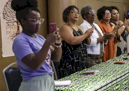 Eleições 2026: mulheres negras divulgam manifesto para candidaturas